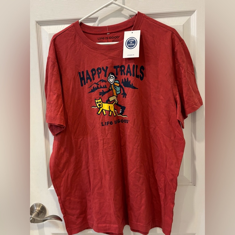 Life is‎ Good Happy Trails Red Graphic Tee